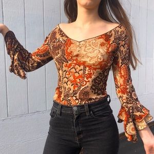 70s BELL SLEEVE TOP